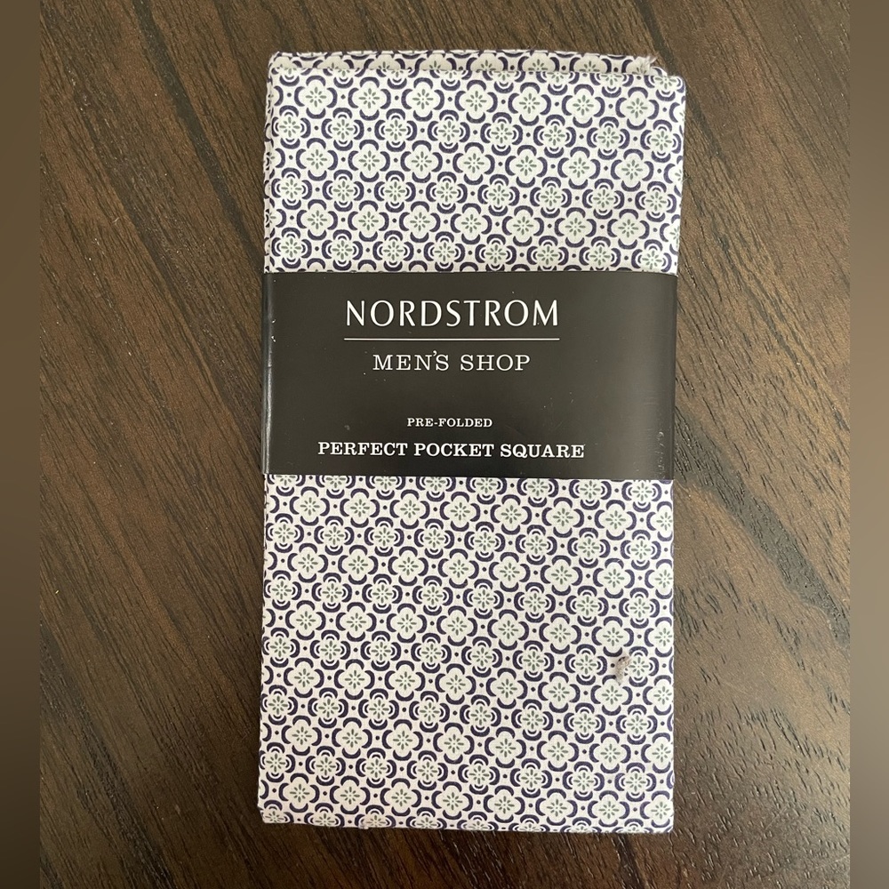 Nordstrom Perfect Pocket Square // Blue and White Floral pattern